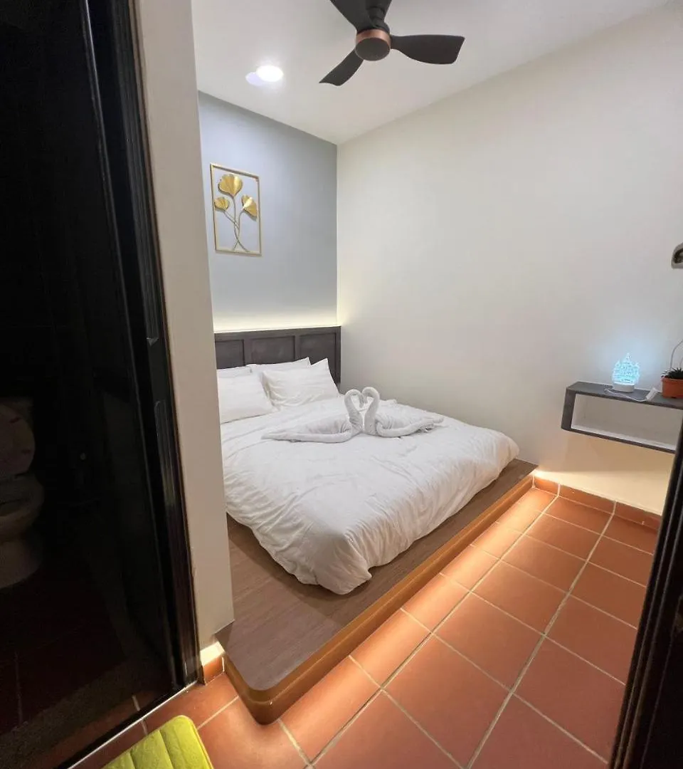 בית הארחה New! 1Min To Jonkerstreet Tanghouse'S Hotel Melaka 鸡场街 מלזיה